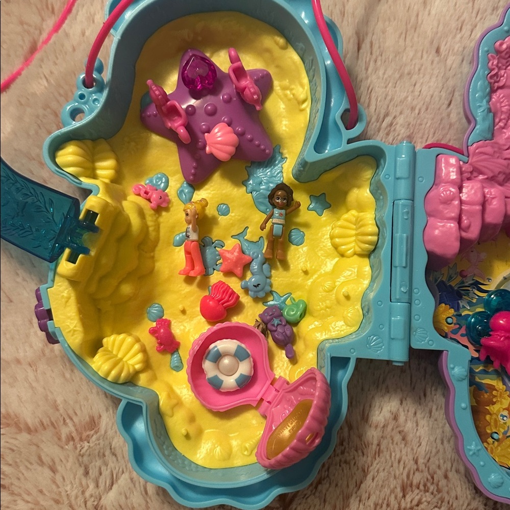 Polly pocket Blue Seahorse Toy travel set - Picture 6 of 11